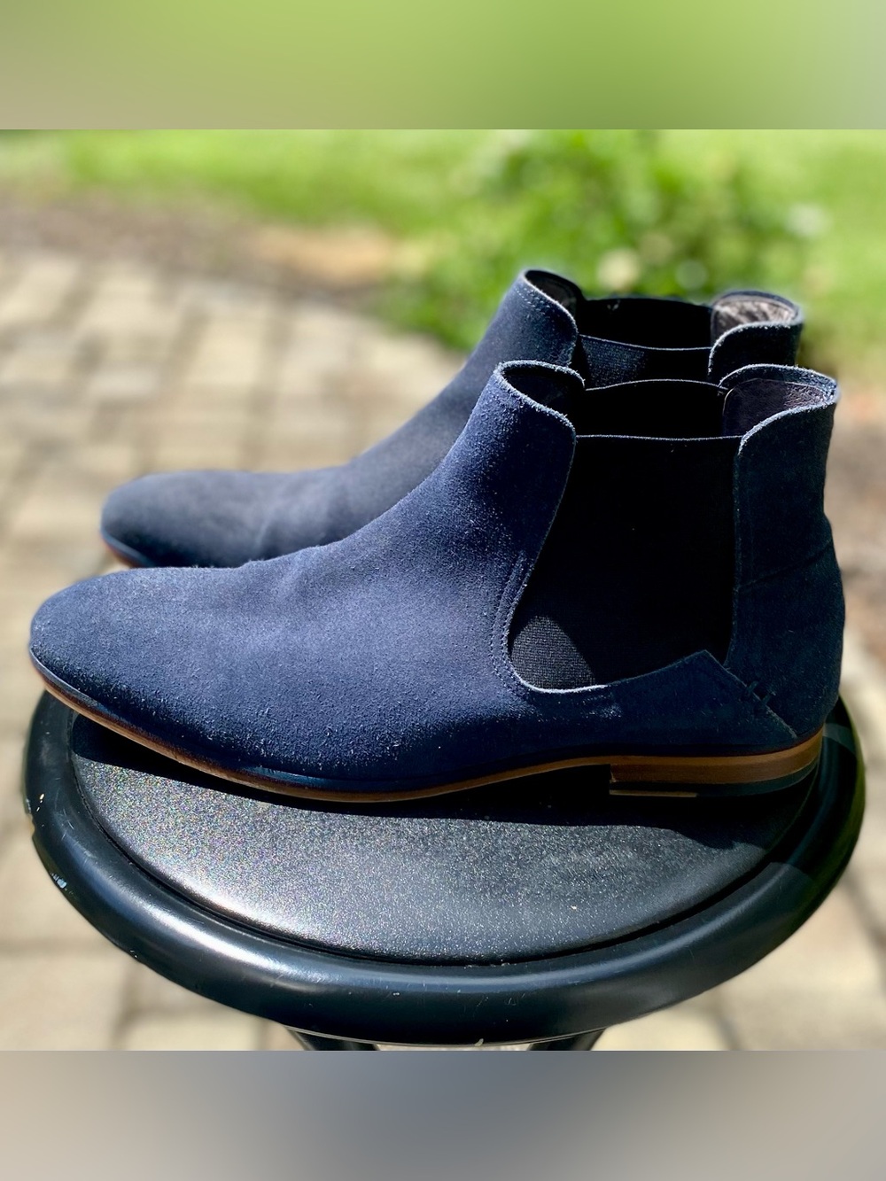Blue Manfield Suede Chelsea Boots